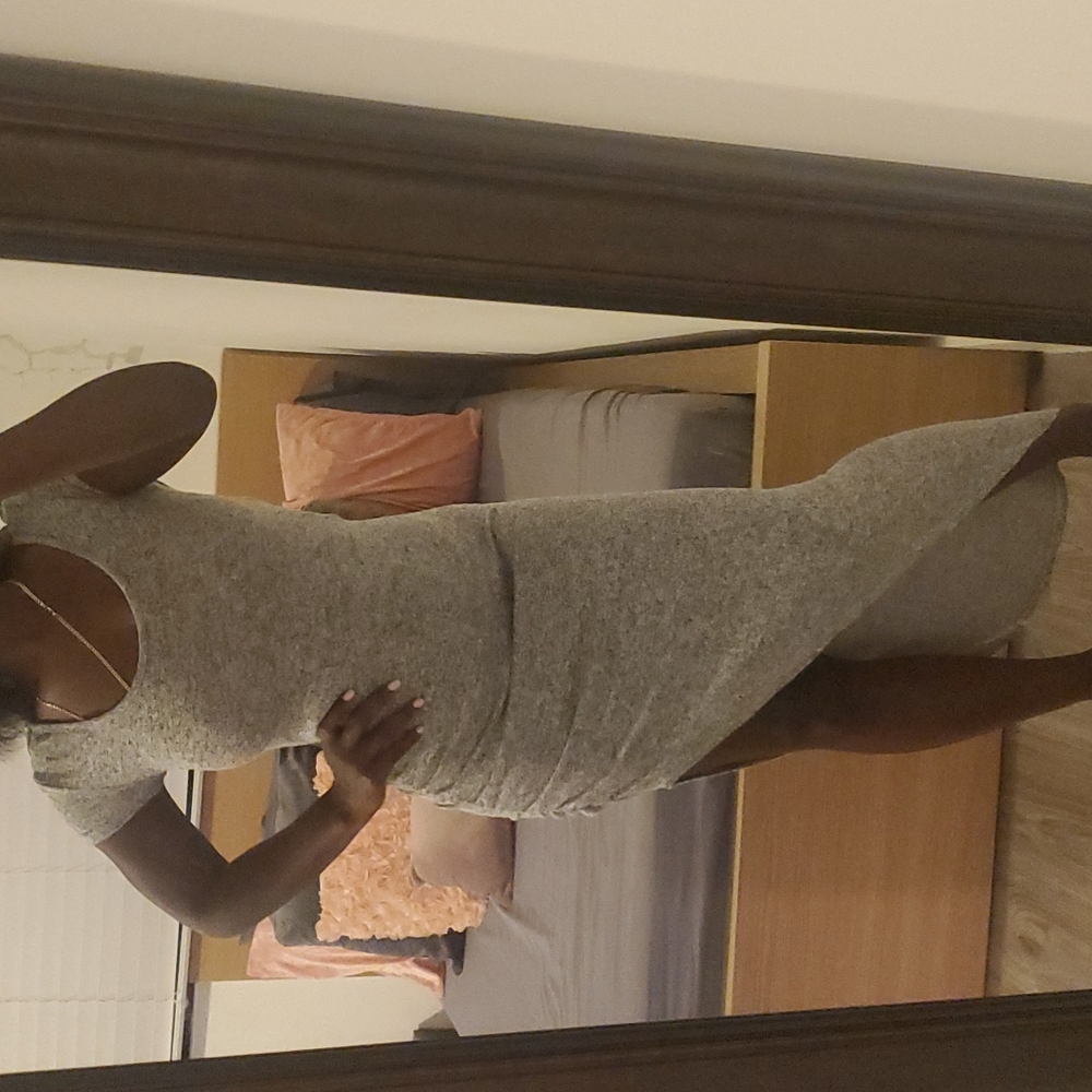 Slinky, lightweight cotton dress, grey (sweatpant) color. Can be worn both ways!